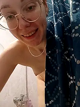  Sweet Love  online show from 1, 3, 2025