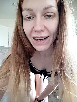  Sweet Love  online show from 22, 9, 2025