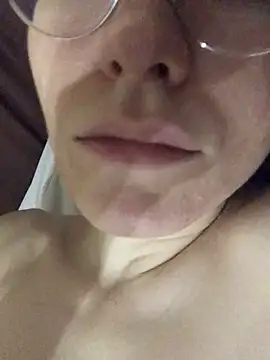  Sweet Love  online show from 8, 6, 2026