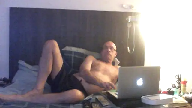 dazuk4513 online show from 12, 7, 2026