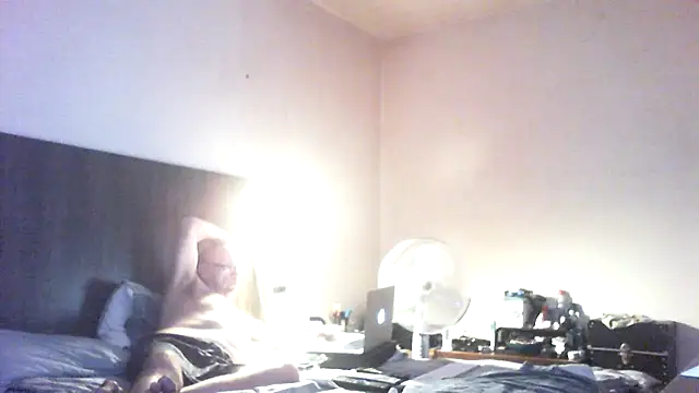 dazuk4513 online show from 18, 7, 2026