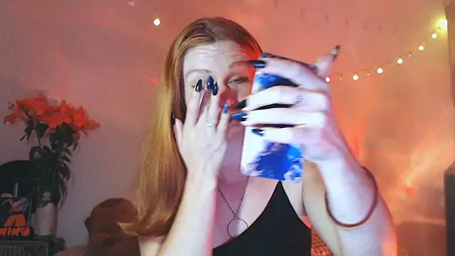 Cassie Wild online show from 11, 3, 2026