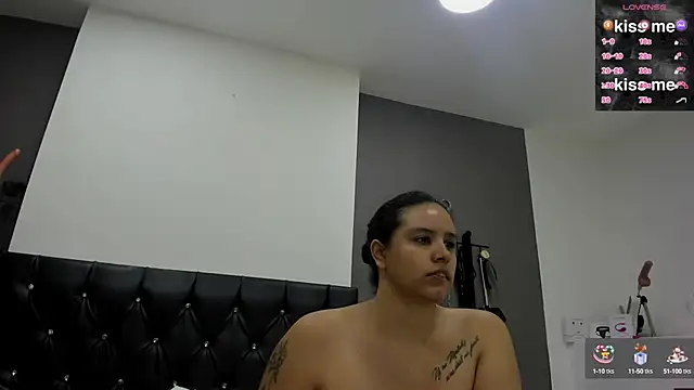 Snapshot of MariaGaitan chatting on 8, 3, 2025 MariaGaitan online show from 8, 3, 2025