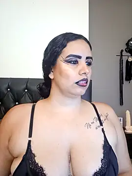 Snapshot of MariaGaitan chatting on 15, 9, 2025 MariaGaitan online show from 15, 9, 2025