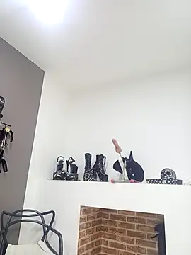 Snapshot of MariaGaitan chatting on 19, 11, 2025 MariaGaitan online show from 19, 11, 2025