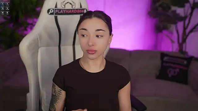 Snapshot of Jasmine_Flow chatting on 2, 5, 2026 Jasmine Flow online show from 2, 5, 2026