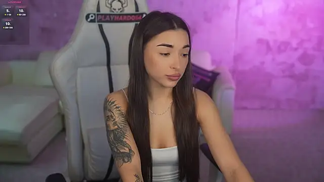Snapshot of Jasmine_Flow chatting on 8, 5, 2026 Jasmine Flow online show from 8, 5, 2026
