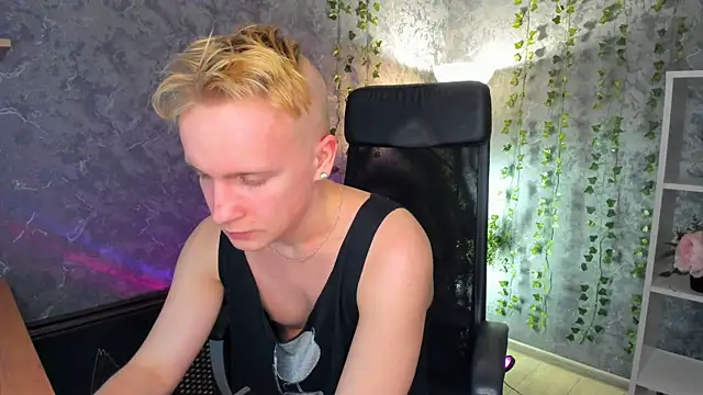 AlexxSweet online show from 28, 12, 2024