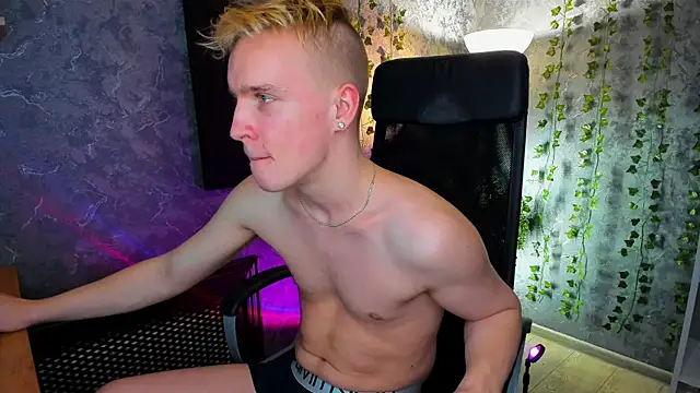 AlexxSweet online show from 4, 1, 2025