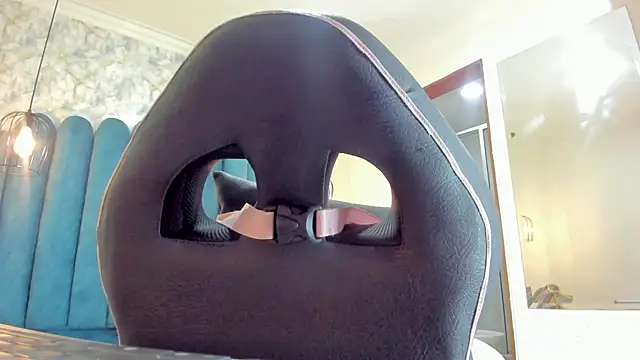 Snapshot of nalalye_cruzz_ chatting on 9, 10, 2025 nalalye cruzz online show from 9, 10, 2025