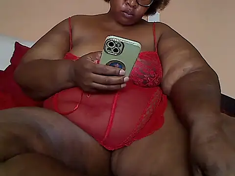 ZOQULUx online show from 16, 2, 2025