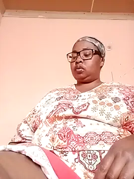 ZOQULUx online show from 24, 9, 2025