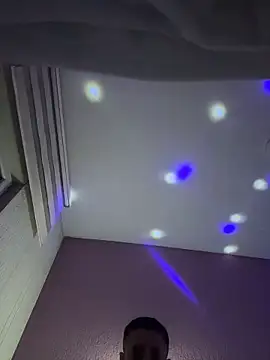 WhiteeMen online show from 28, 11, 2025