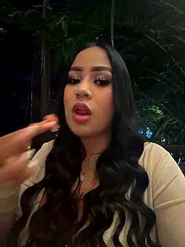 Luisa Fernandaa online show from 18, 10, 2025