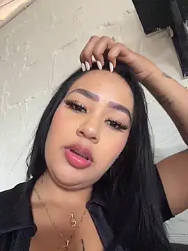 Snapshot of Luisa_Fernandaa chatting on 17, 5, 2026 Luisa Fernandaa online show from 17, 5, 2026