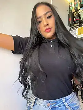 Snapshot of Luisa_Fernandaa chatting on 27, 5, 2026 Luisa Fernandaa online show from 27, 5, 2026