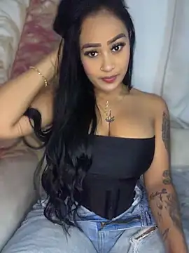 Snapshot of Luisa_Fernandaa chatting on 29, 5, 2026 Luisa Fernandaa online show from 29, 5, 2026