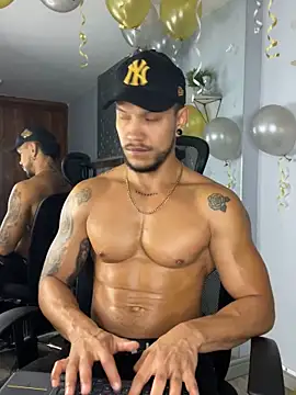 ARON TAYLER01 online show from 1, 3, 2025