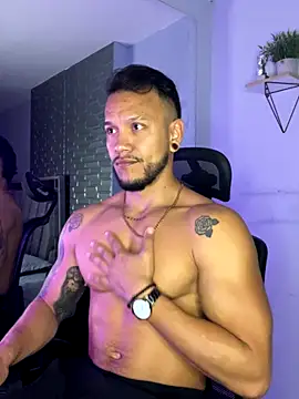 ARON TAYLER01 online show from 16, 9, 2025