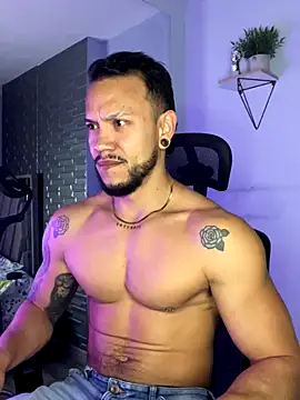 ARON TAYLER01 online show from 16, 10, 2025