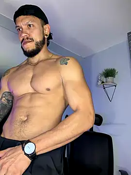 ARON TAYLER01 online show from 29, 11, 2025