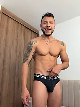 ARON TAYLER01 online show from 28, 7, 2026