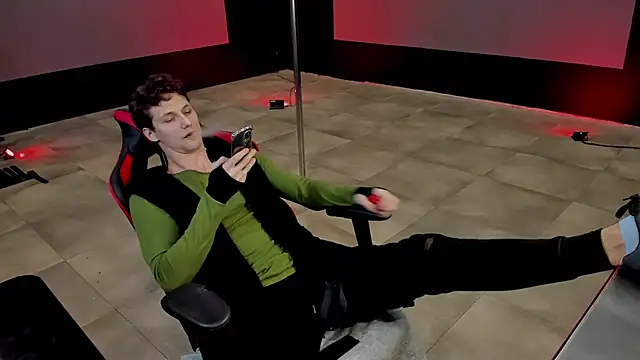 dirty-boss online show from 19, 3, 2025