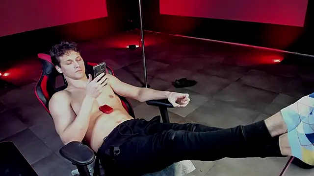 dirty-boss online show from 20, 3, 2025