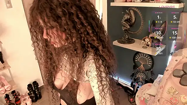 Snapshot of Orianna_reed_ chatting on 13, 11, 2025 Orianna reed online show from 13, 11, 2025