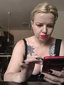 Ladykaos online show from 14, 7, 2026