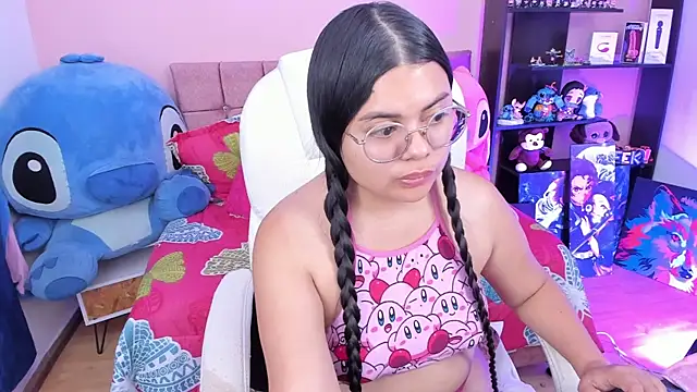 Snapshot of esmeralda112 chatting on 13, 5, 2026 esmeralda112 online show from 13, 5, 2026