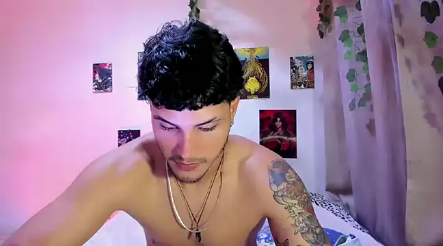 Nekoboy01 online show from 28, 12, 2024