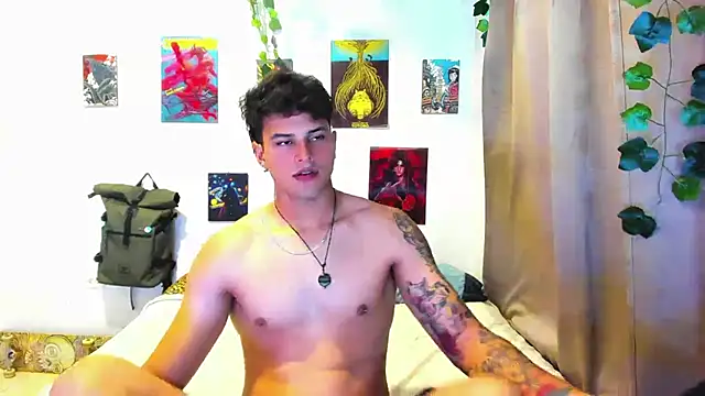 Nekoboy01 online show from 15, 9, 2025