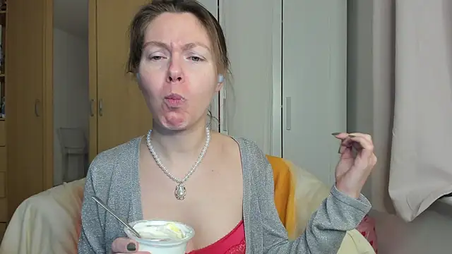 Snapshot of Rolla_Coaster chatting on 15, 2, 2025 Rolla Coaster online show from 15, 2, 2025