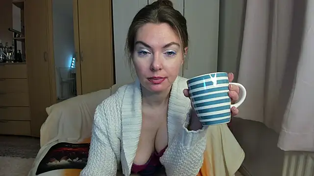 Snapshot of Rolla_Coaster chatting on 21, 2, 2025 Rolla Coaster online show from 21, 2, 2025