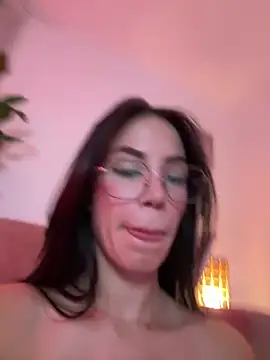 Snapshot of Im_Valentina chatting on 26, 2, 2025 Im Valentina online show from 26, 2, 2025