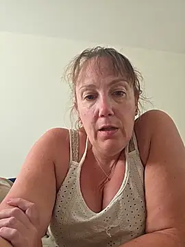 Wisie Cutie online show from 2, 6, 2026