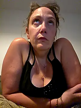 Wisie Cutie online show from 12, 6, 2026