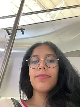 Annya-sweet online show from 30, 1, 2025