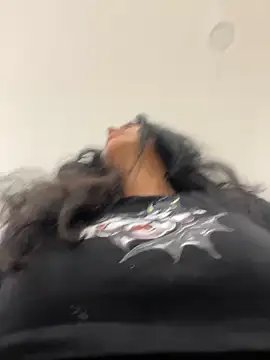 Annya-sweet online show from 12, 2, 2025