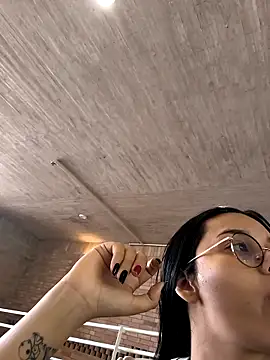 Annya-sweet online show from 4, 11, 2025