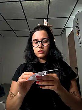 Annya-sweet online show from 4, 3, 2026