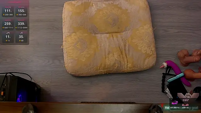 Redhead Shark new online show from 2, 10, 2025