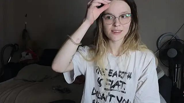 Nate   online show from 21, 11, 2025