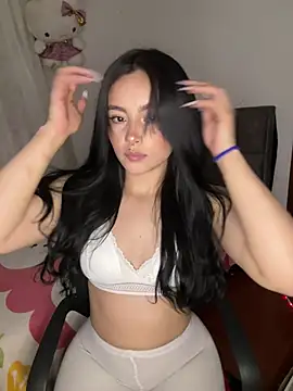 salome polaniiee online show from 5, 4, 2026