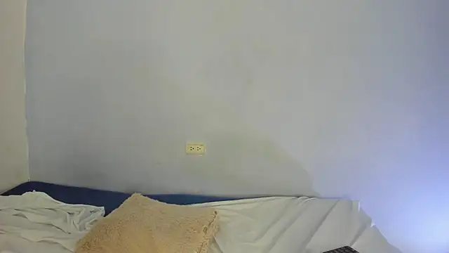 Snapshot of chloe_ebony_ chatting on 25, 2, 2025 chloe ebony online show from 25, 2, 2025