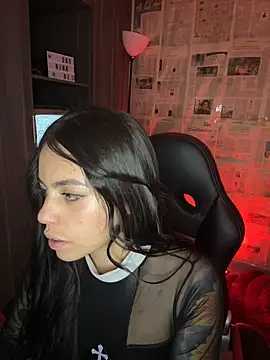 i am nina  online show from 3, 4, 2026