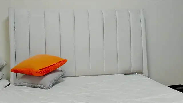  heavenlysent online show from 23, 4, 2026