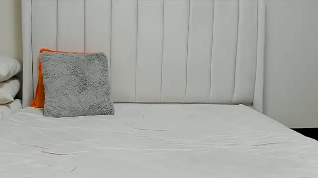  heavenlysent online show from 25, 4, 2026