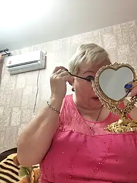 EffectFiona online show from 11, 1, 2025